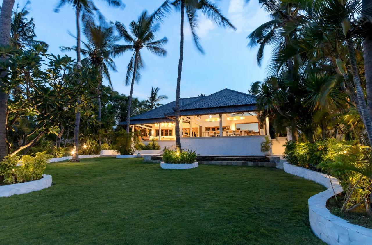 Kanna Seafront Estate Tulamben 외부 사진